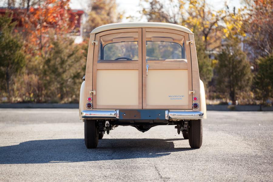  Morris Minor 1000 Traveller 1956 года  (фото 3 из 33)